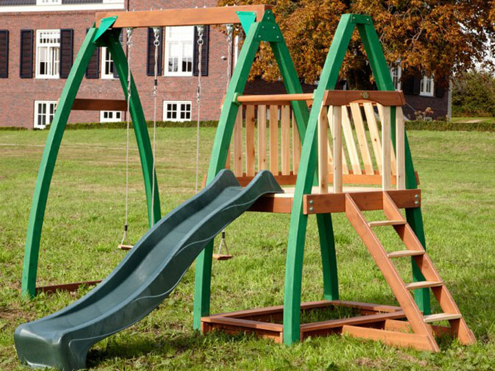 Axi Kinderspielhaus inklusive Rutsche und Schaukeln