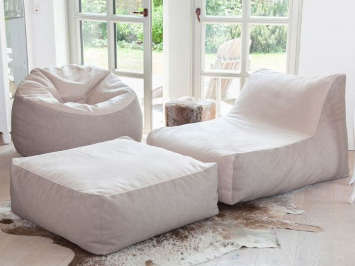 Pushbag Sitzsack und Sitzliege Char in taupe