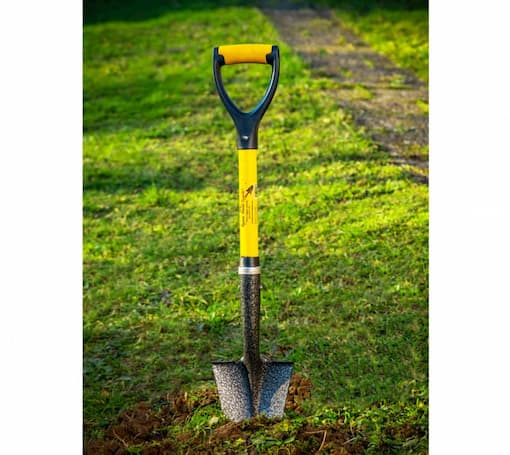 Spear Head Spade