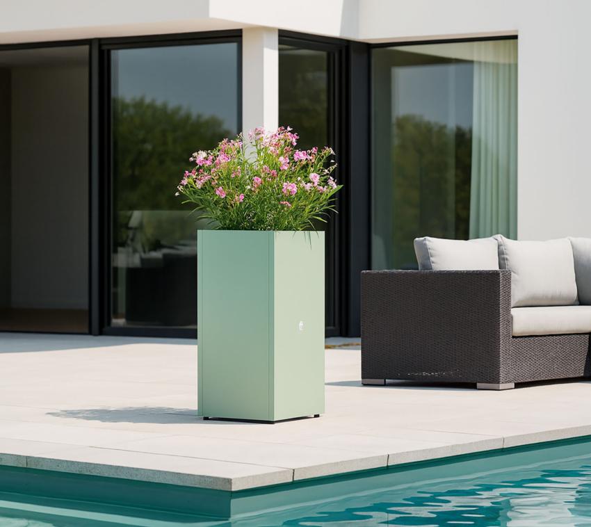 Herstera Garden Cube High | Outdoor Pflanzsäule | Grün | 50x100x50 cm 