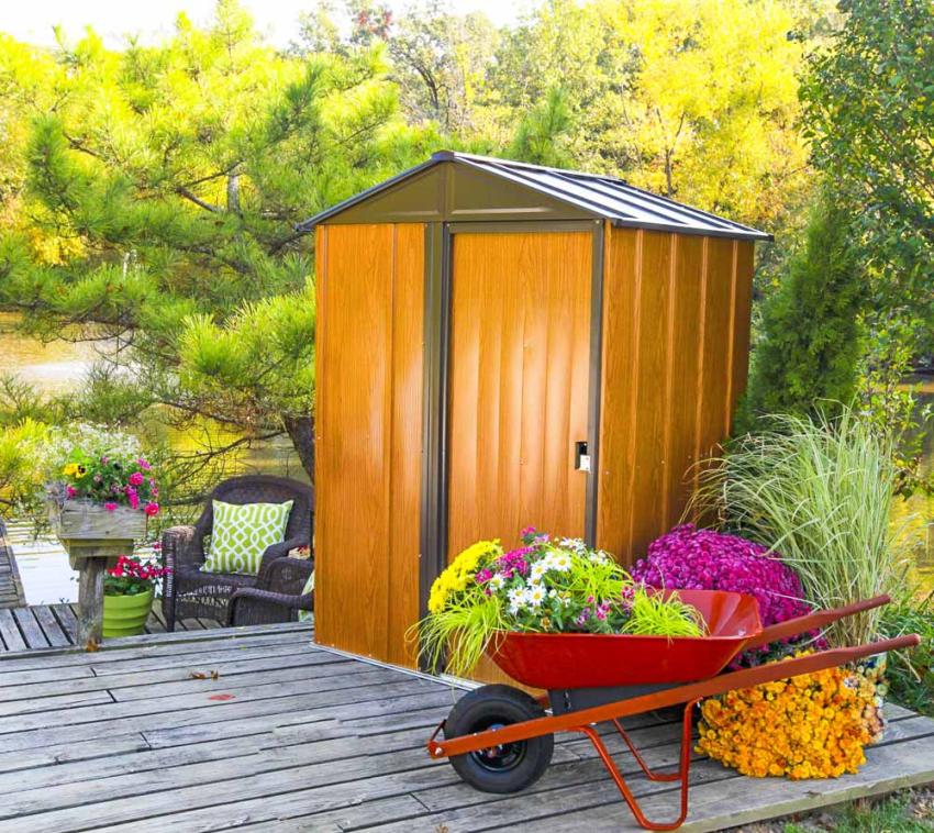 Spacemaker Metall Gerätehaus Woodlake 54 | Braun | 122x151x198 cm 