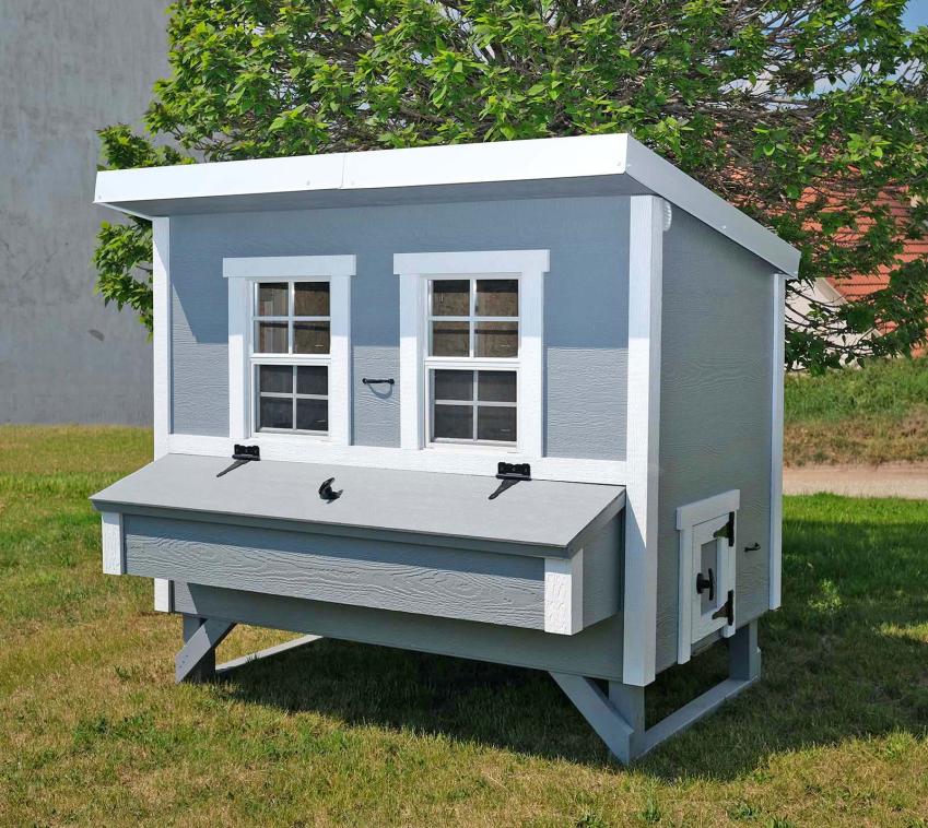 EZ Chicken Hühnerhaus L | Holz Hühnerstall begehbar | 9 Hühner 