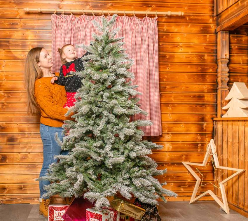 Evergreen Künstlicher Weihnachtsbaum Frost Fichte weiß 180 cm 