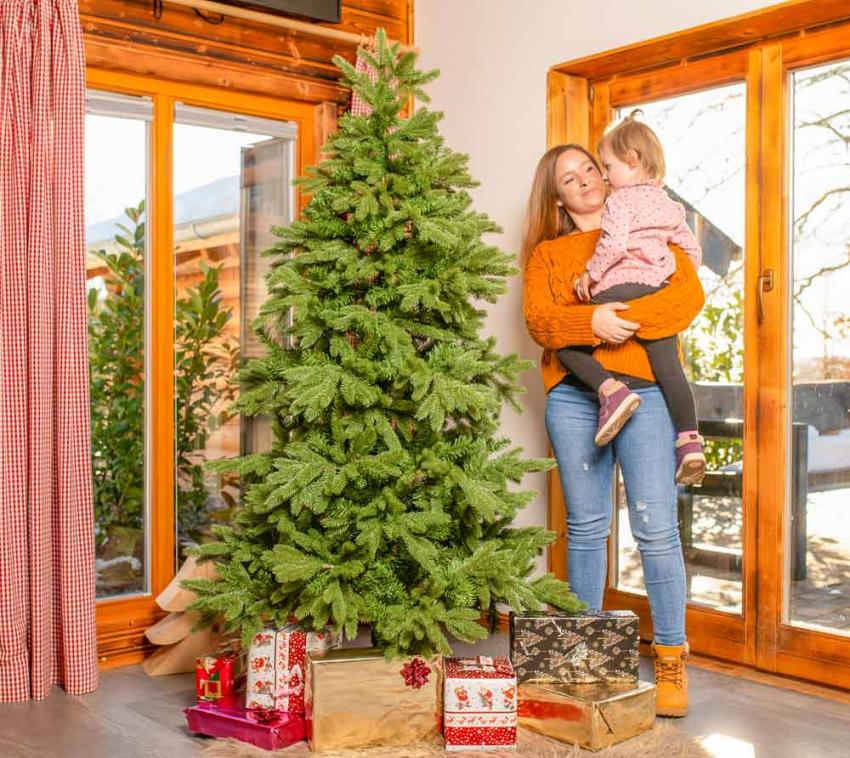 Evergreen Künstlicher Weihnachtsbaum Roswell Kiefer grün 180 cm 