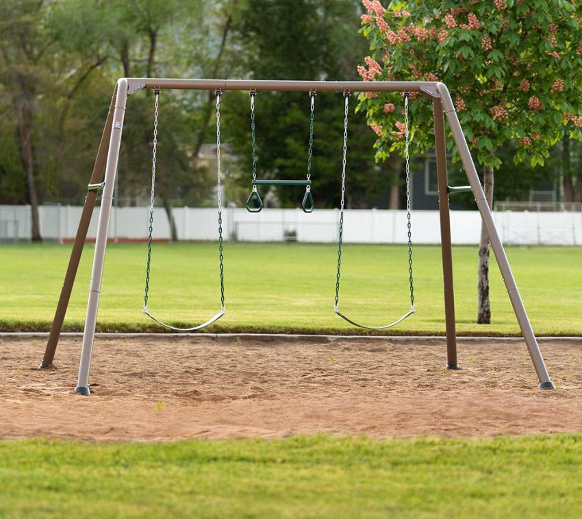 Lifetime Swing | Metall Doppelschaukel | inkl. Trapezschaukel & Turnringen 