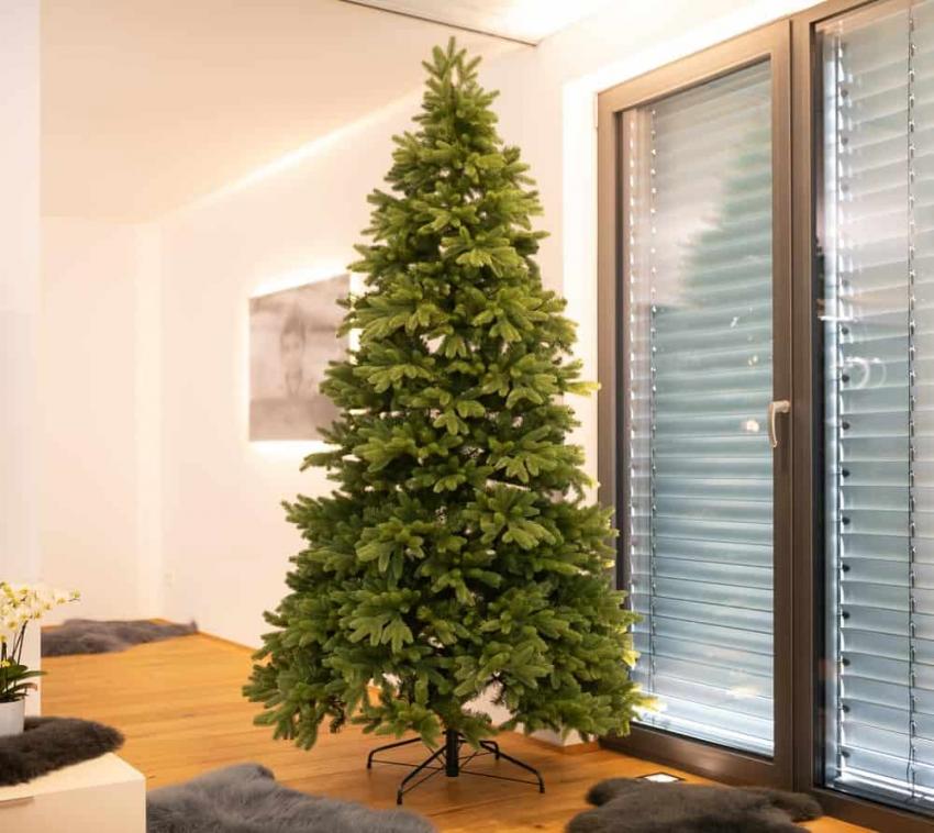 Evergreen Künstlicher Weihnachtsbaum Roswell Kiefer grün 240 cm 