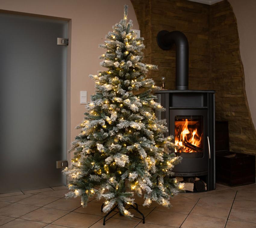 Evergreen Weihnachtsbaum Frost Fichte künstlicher Tannenbaum Schnee LED 150 cm 