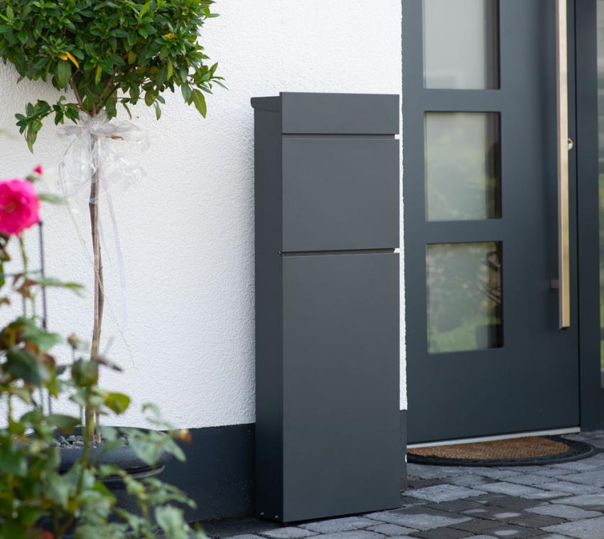 Westmann Stahl Briefkasten Pippa | Anthrazit | 40x14x111 cm 