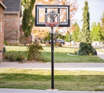 Lifetime 1084 | höhenverstellbarer Inground Basketballkorb | 229–305 cm  