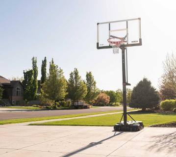 Lifetime 90734 | höhenverstellbarer Basketballkorb mit Ständer | Premium | 229–305 cm 